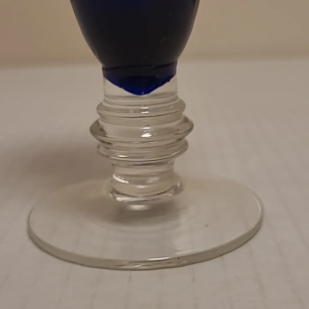 Vintage Cobolt Blue Twisted Body Scalloped Rim Glass Vase